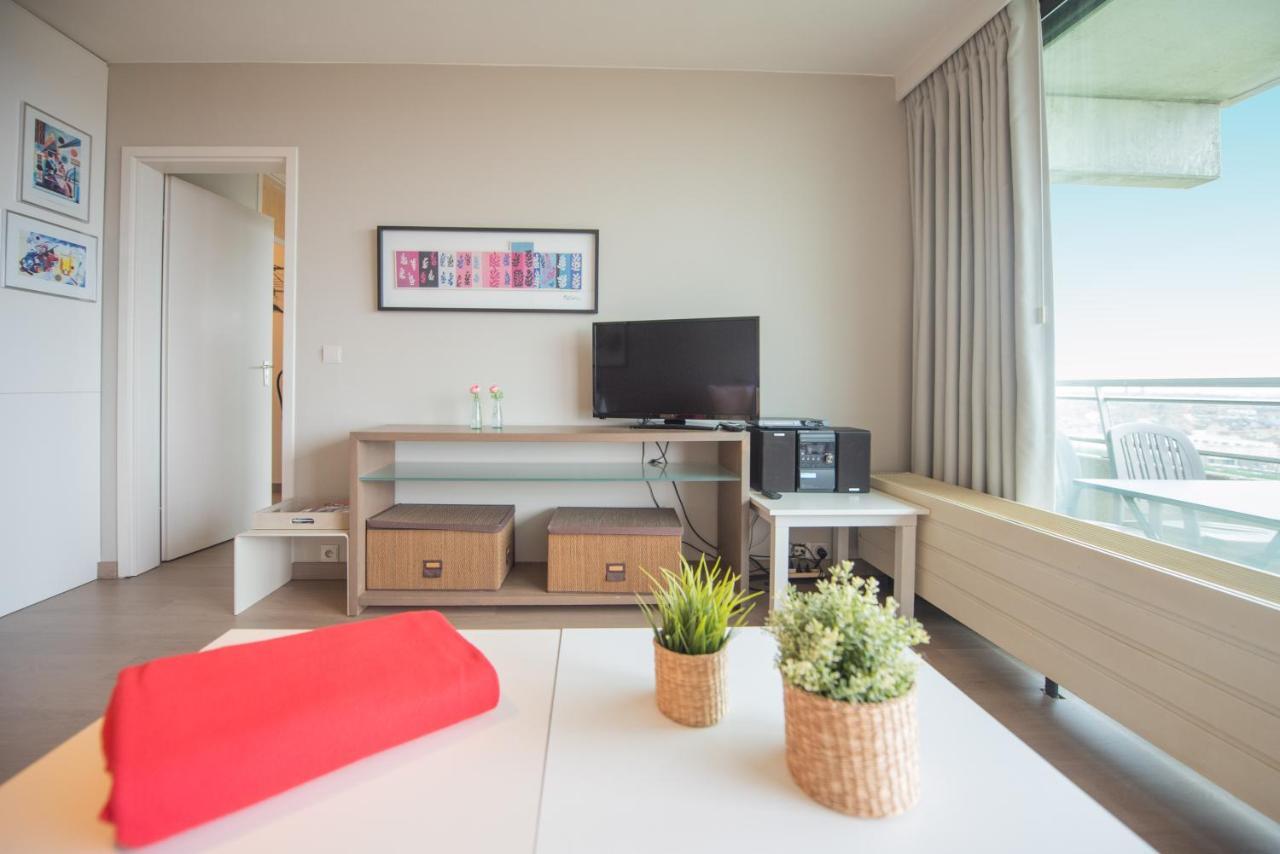 Golf 12 Apartment Ostend Exterior photo